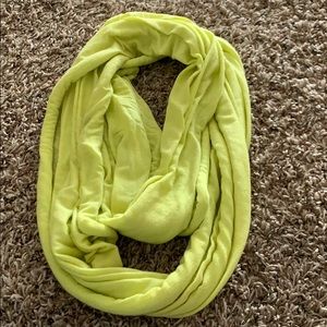 Gap infinity scarf